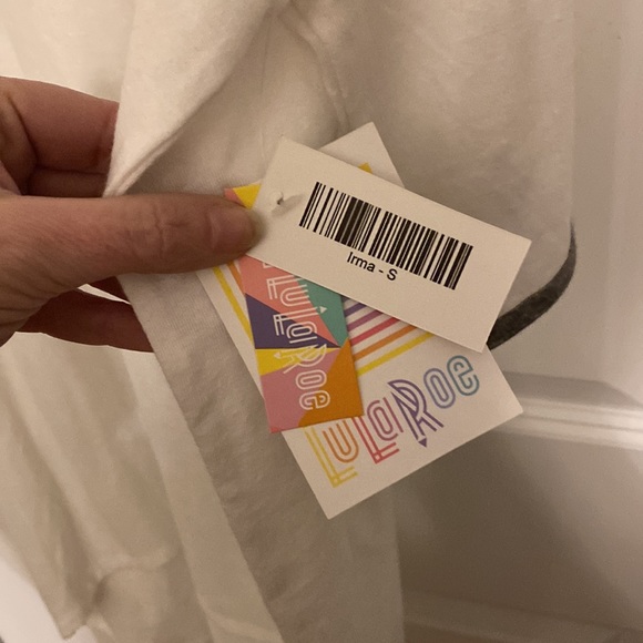 LuLaRoe white tunic Ima top - Picture 2 of 4